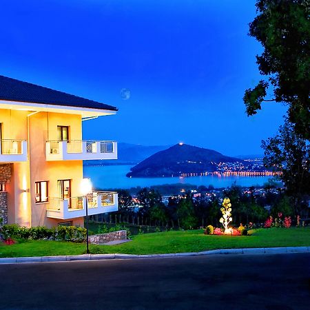 Enastron View Hotel Касторія Екстер'єр фото