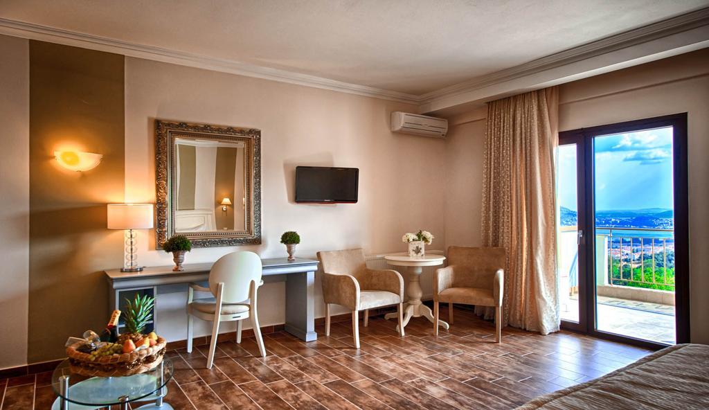 Enastron View Hotel Касторія Номер фото