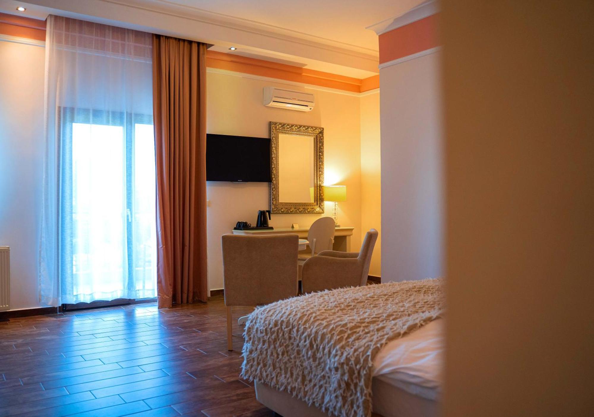 Enastron View Hotel Касторія Екстер'єр фото